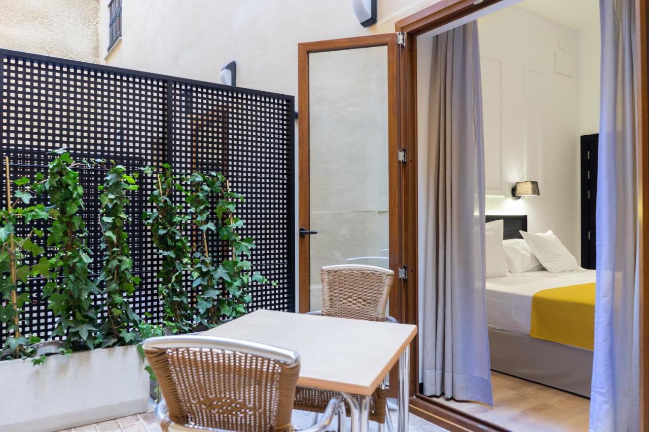 Habitación Chic y Patio - Planta Baja