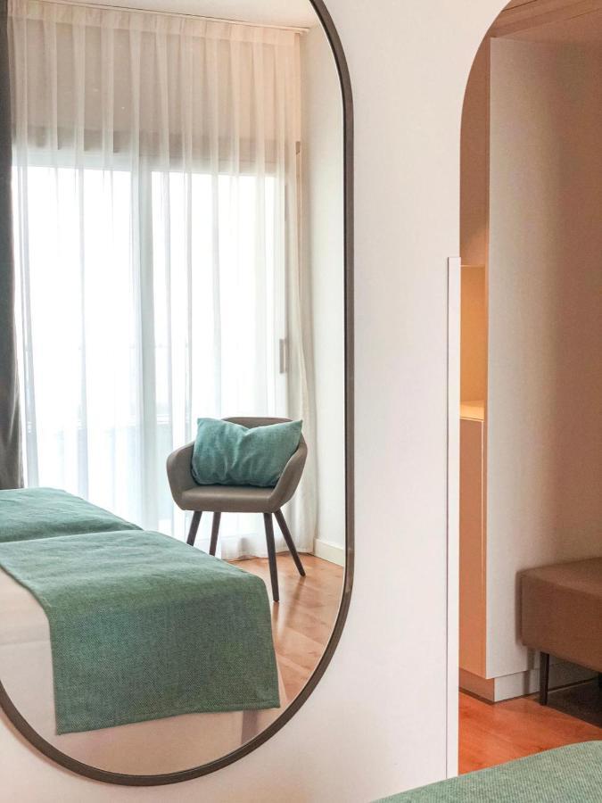 Double Room,1436592448:JPEG