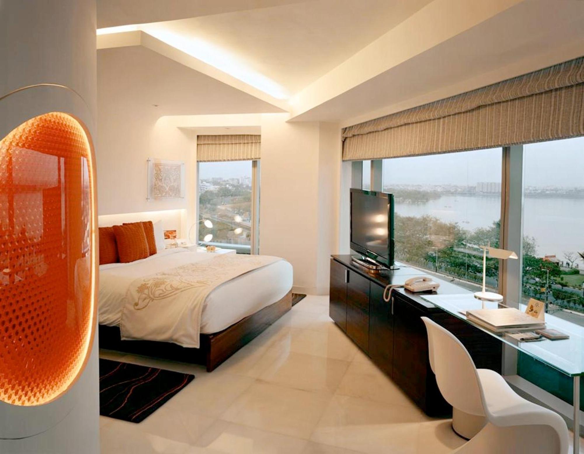 Panaromic Suite (20% off on session of Spa ,15% Off on Laundry service ,Complimentary Welcome Drink on arrival)