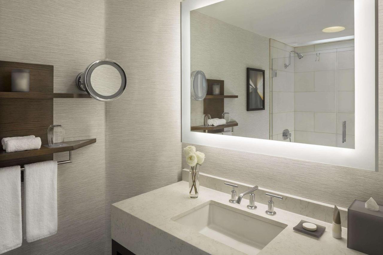 Quarto com Cama King-size - Acesso à Área VIP