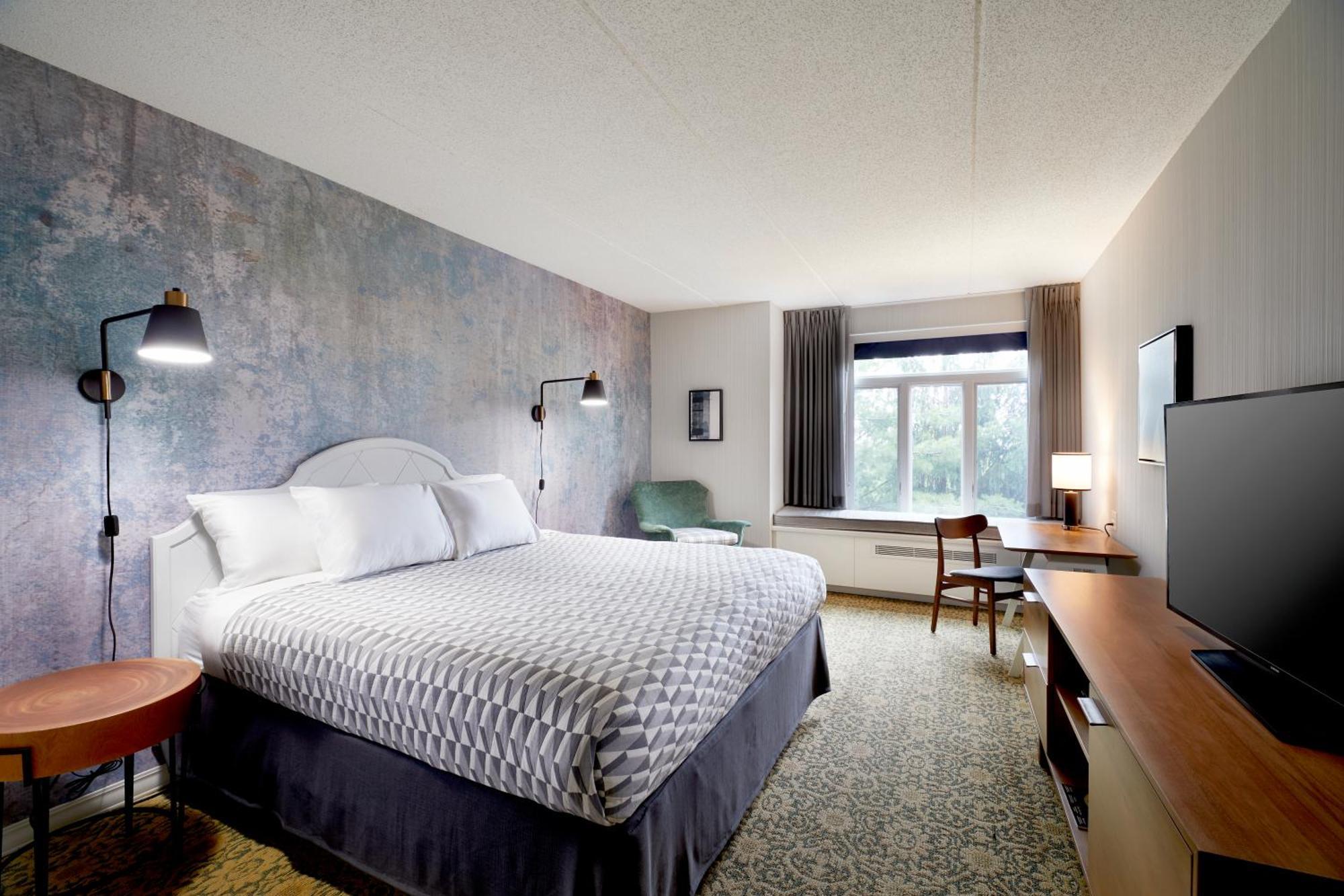 Estate King Room,1114987311:JPEG
