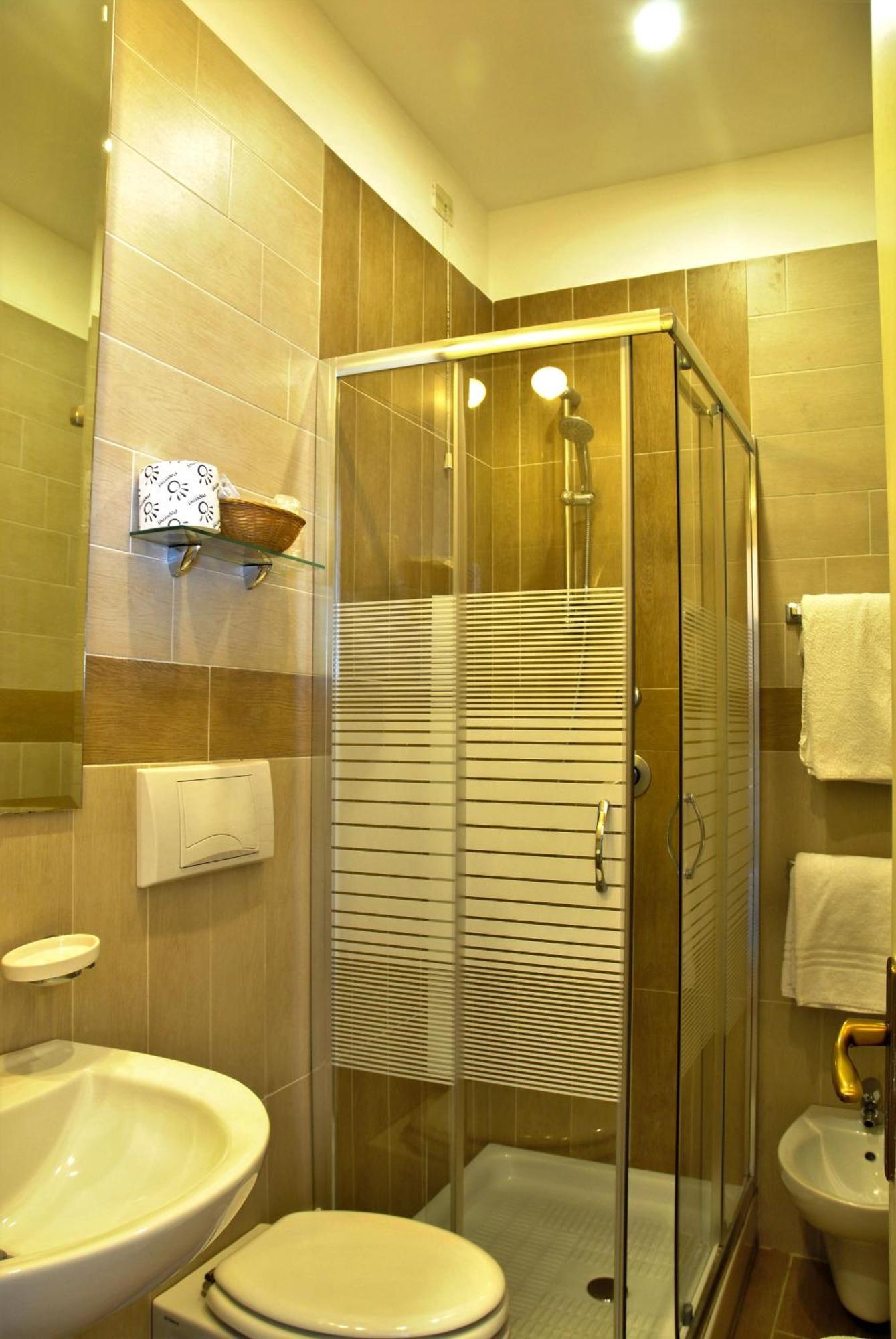Double Room with Balcony and Sea View