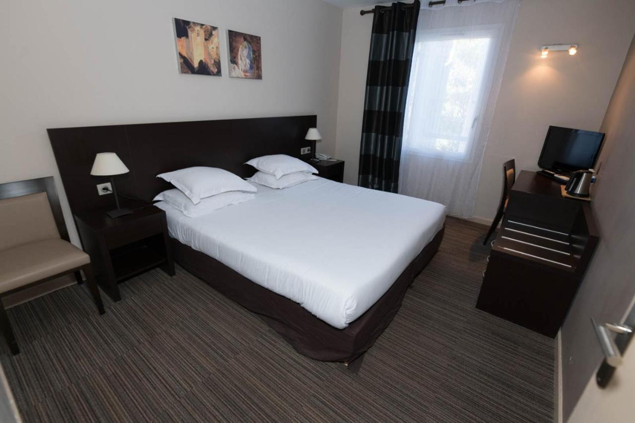Classic Double Room,957638821:JPEG