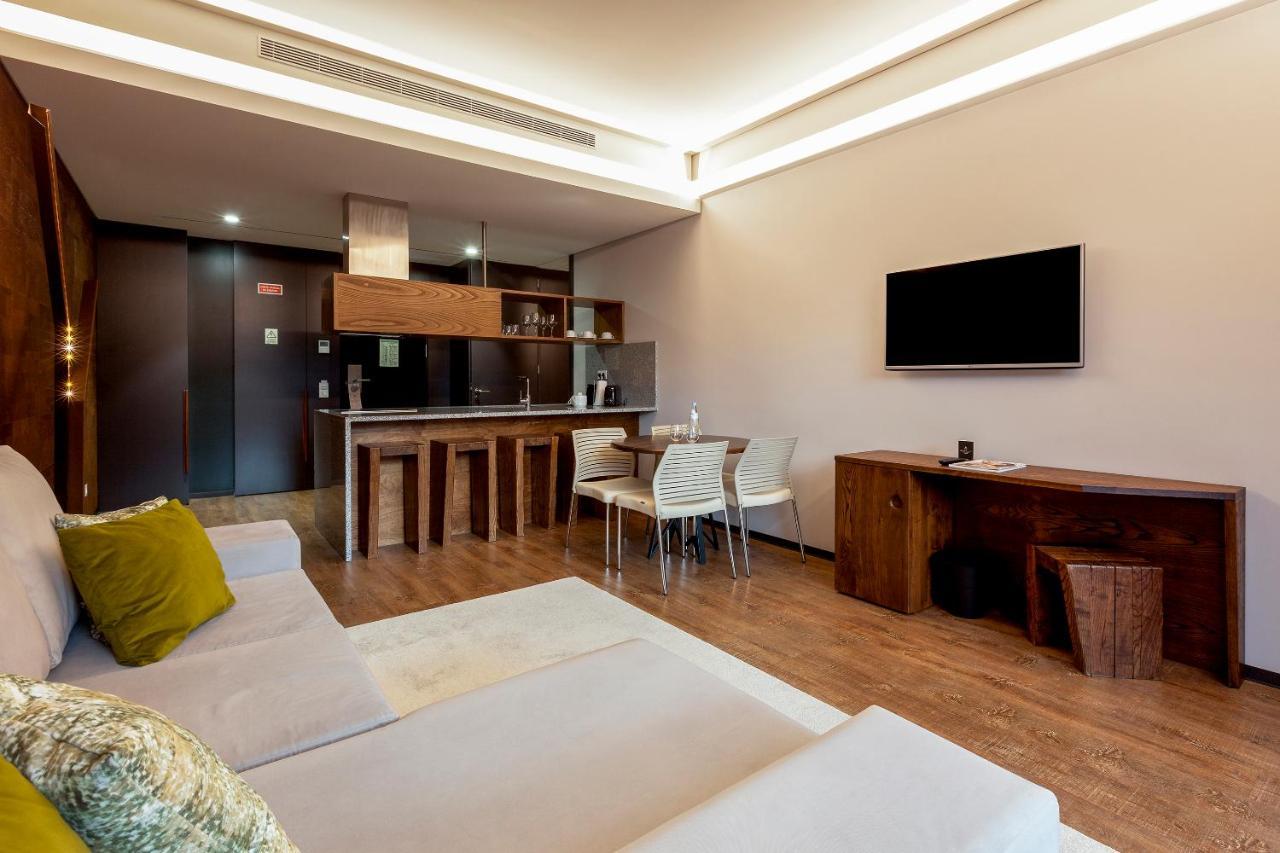Two-Bedroom King Suite with Spa Bath