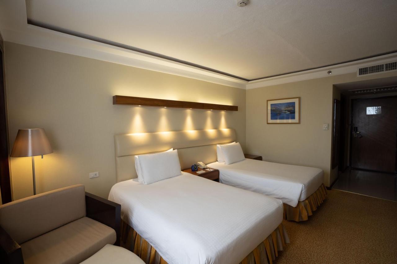 Deluxe Double or Twin Room with Sea View
