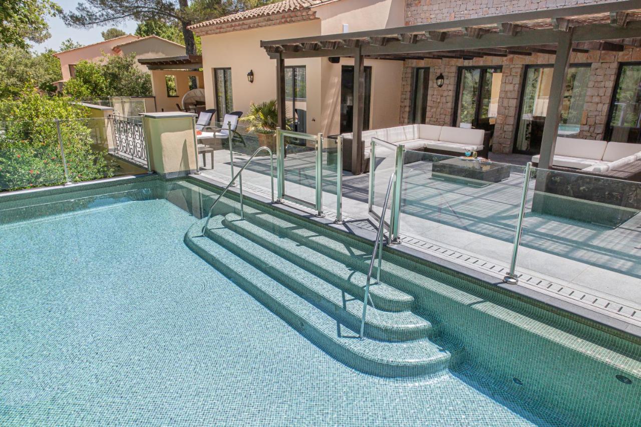 Three-Bedroom Villa Private Pool,1588157094:JPEG