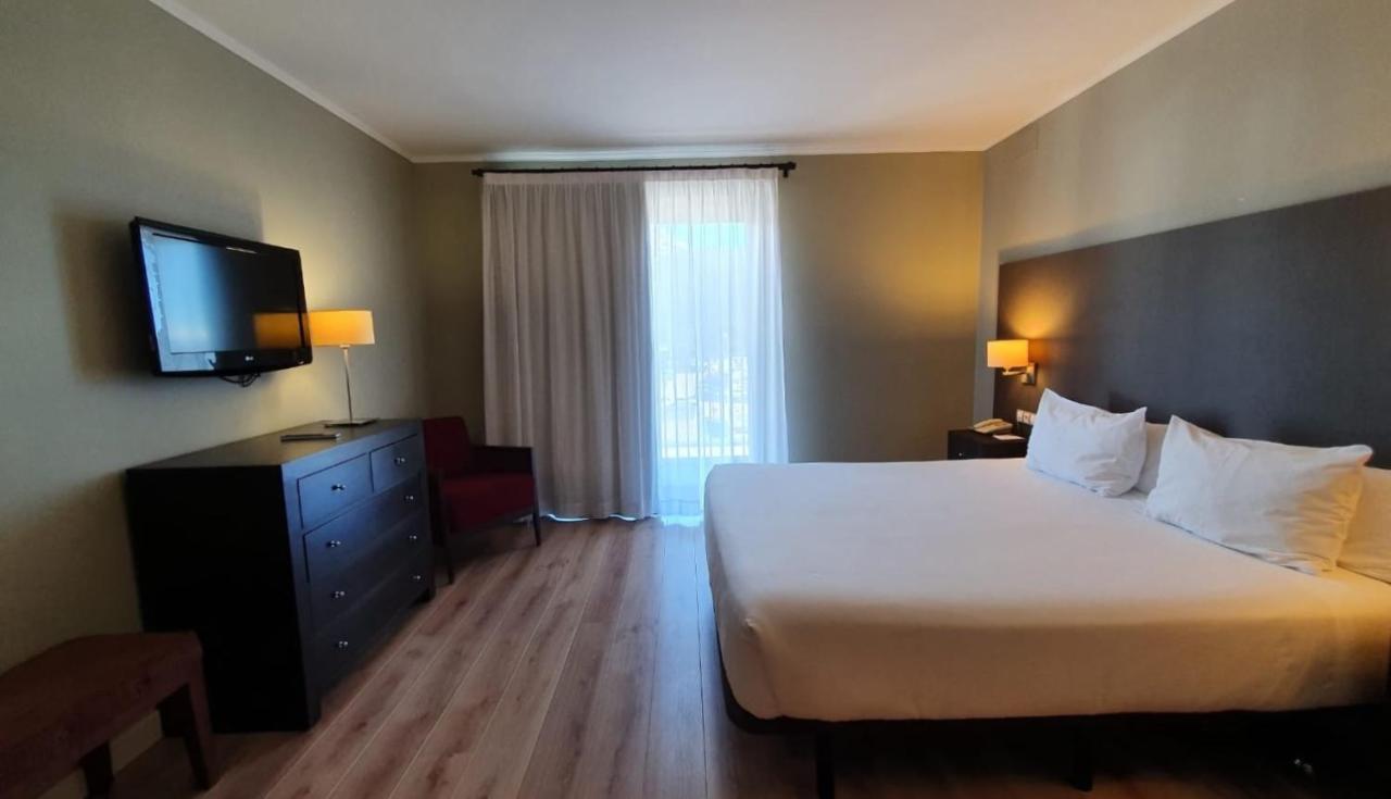 Triple Room,987935431:JPEG