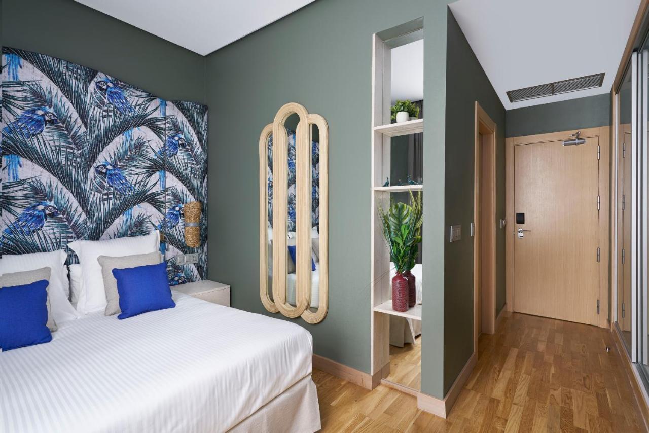 Single Room,1589430886:JPEG