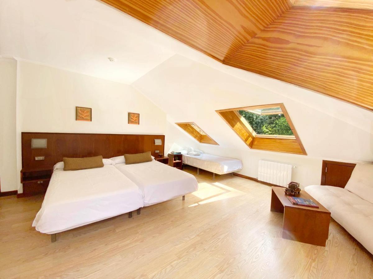 Family Room,993136834:JPEG