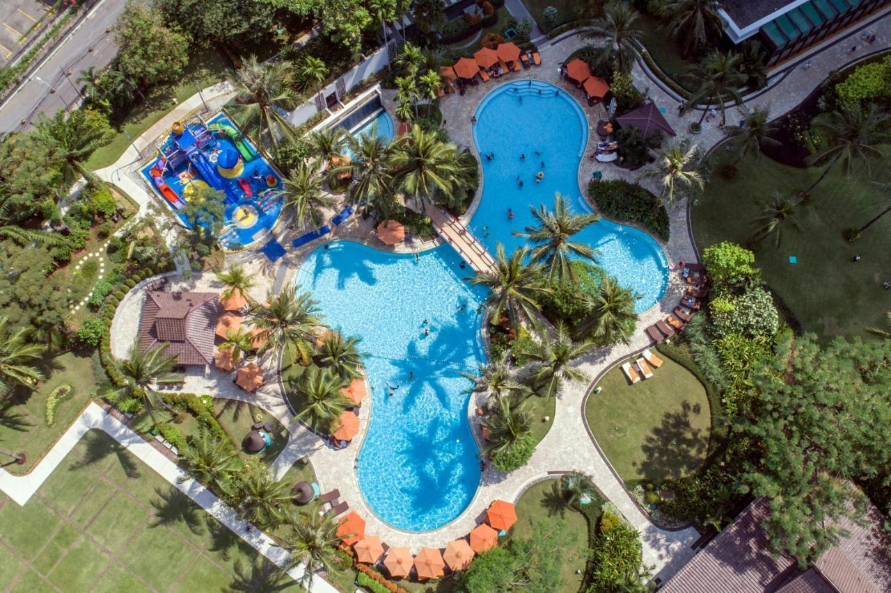 Staycation Offer at Deluxe Room