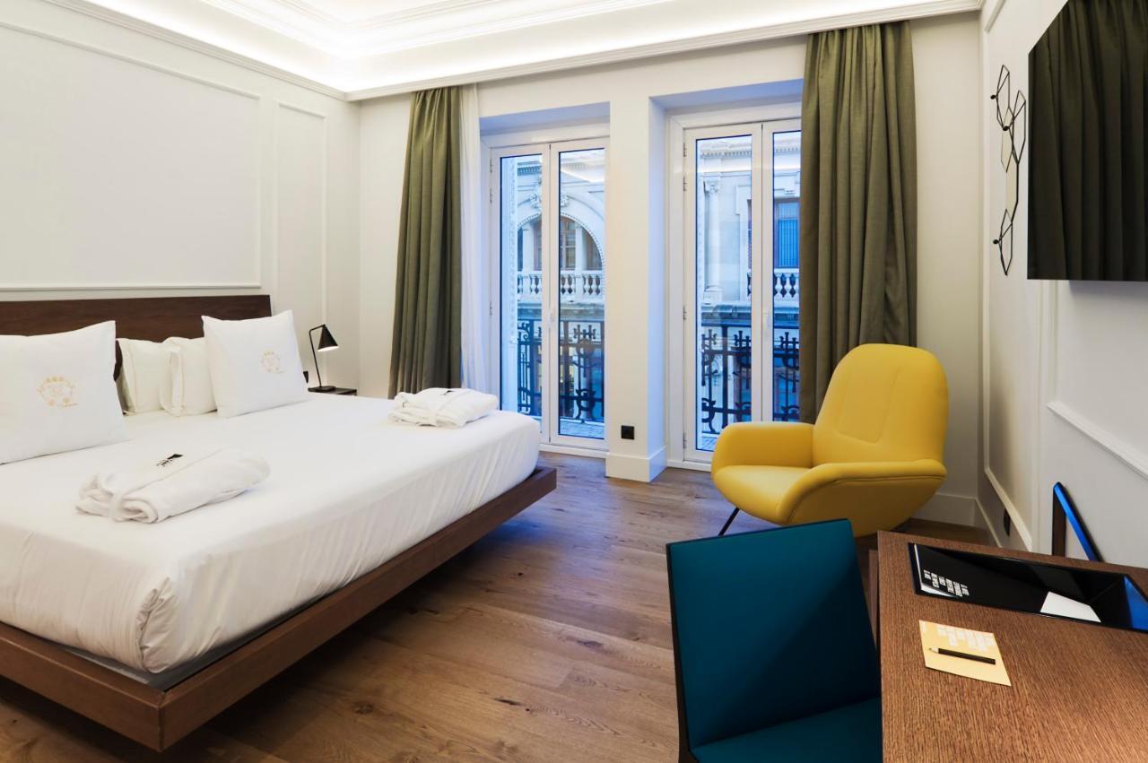 Double or Twin Room Balcony