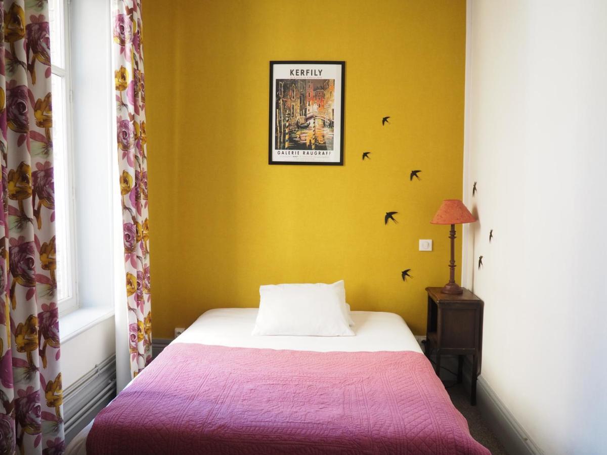 Small Double Room,999052608:JPEG