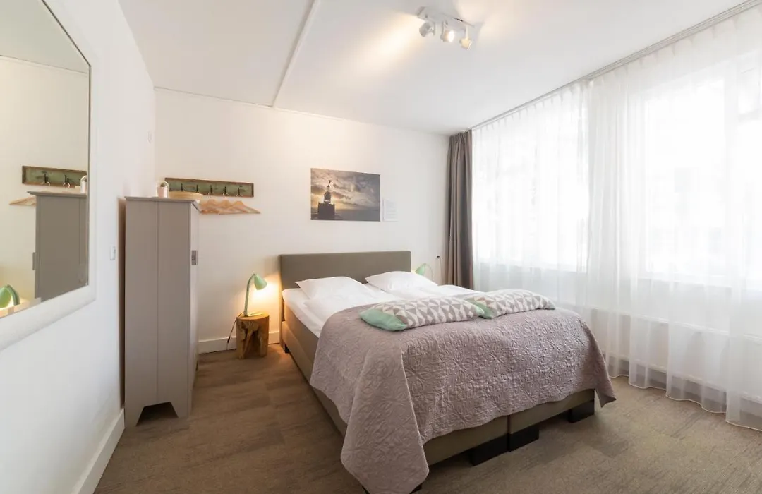 Het Vlielandhotel-1