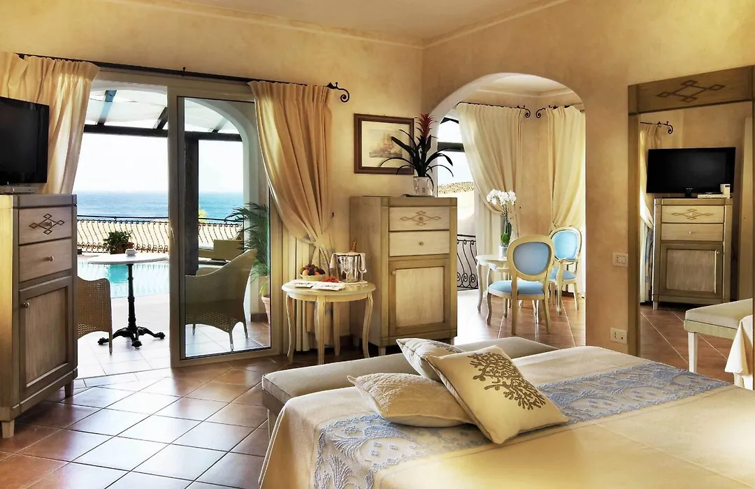 Colonna Resort, A Colonna Luxury Beach Hotel, Porto Cervo-1