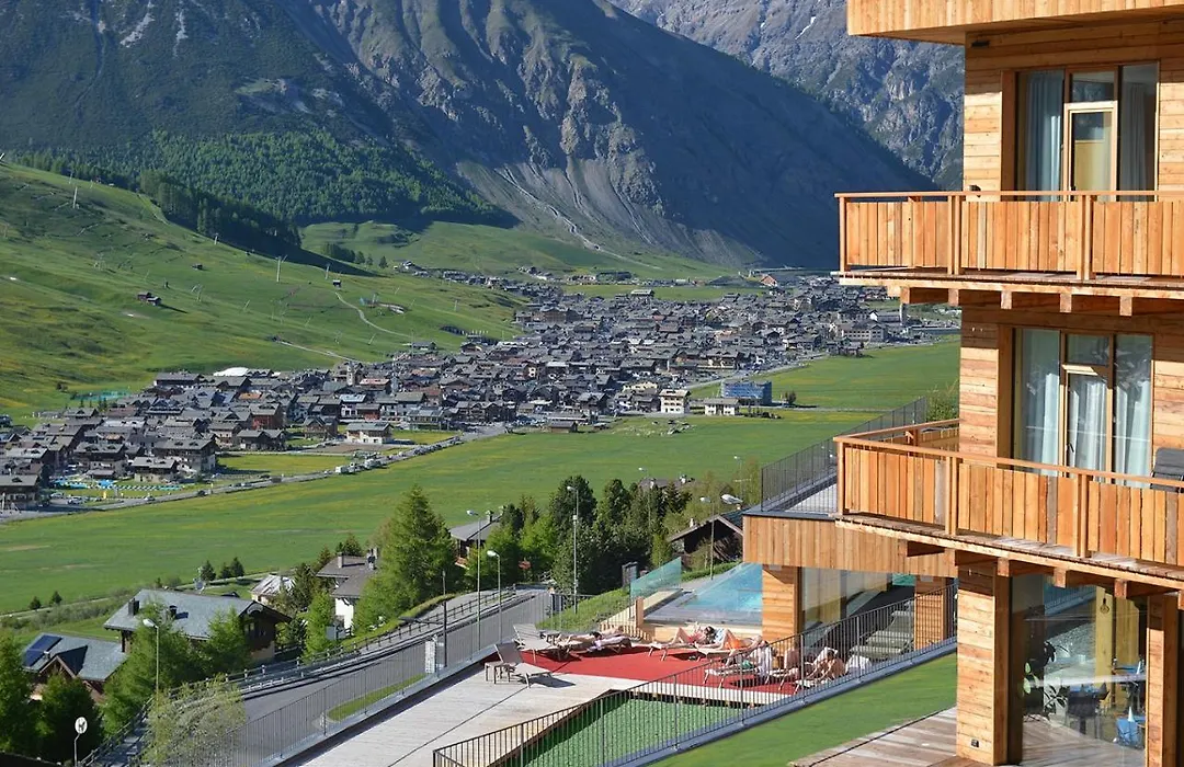 Alpen Resort Bivio-1