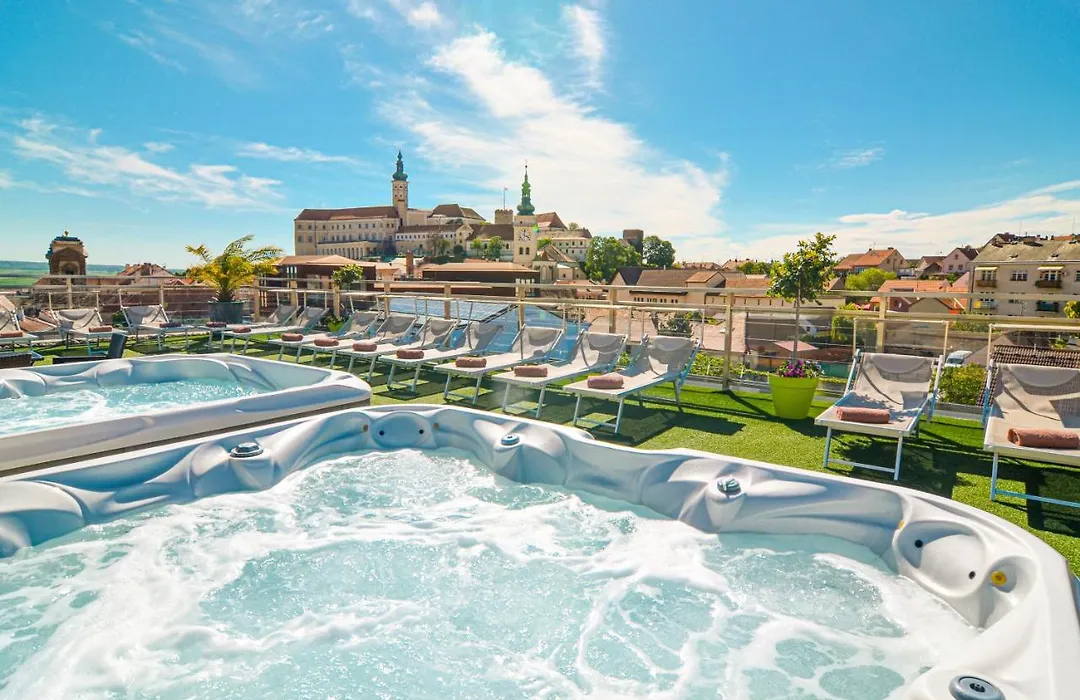 Hotel Galant Mikulov-1