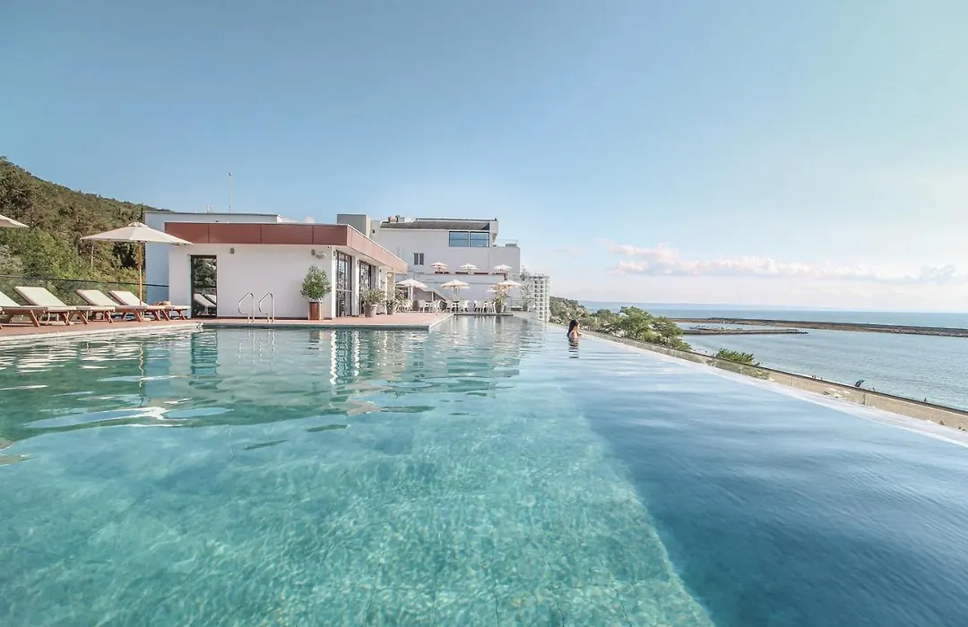 Grifid Encanto Beach Hotel-1