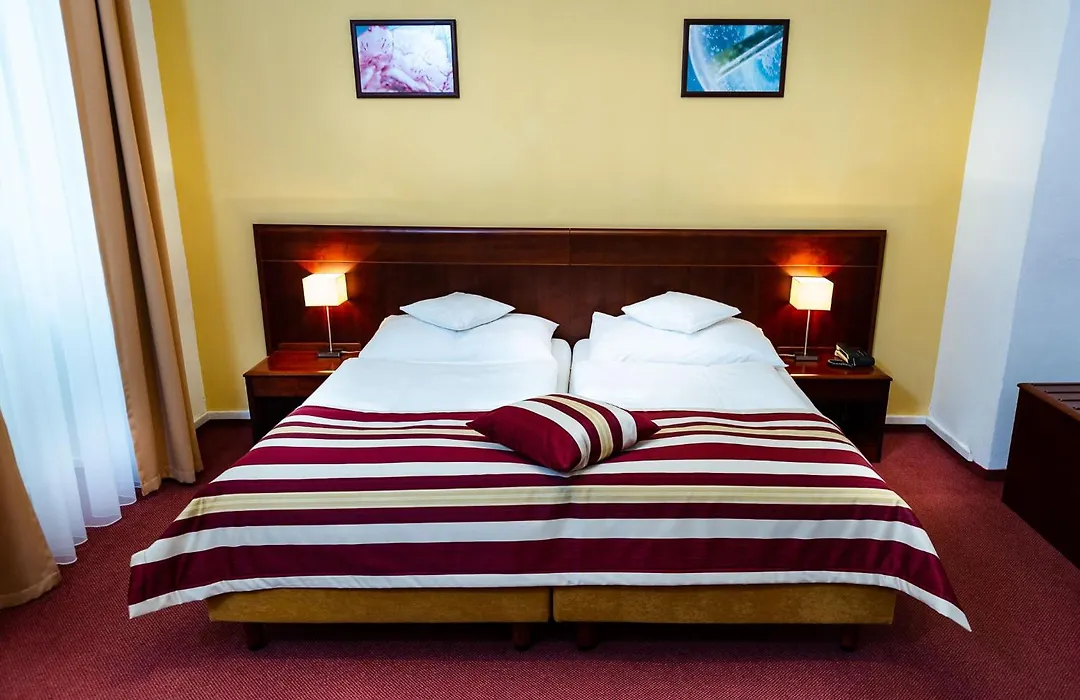 Hotel Petr-1