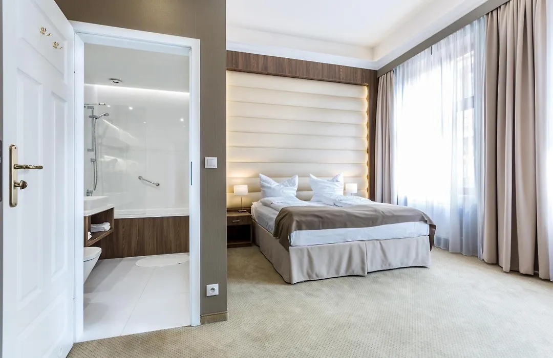 Hotel Elektor Premium-1
