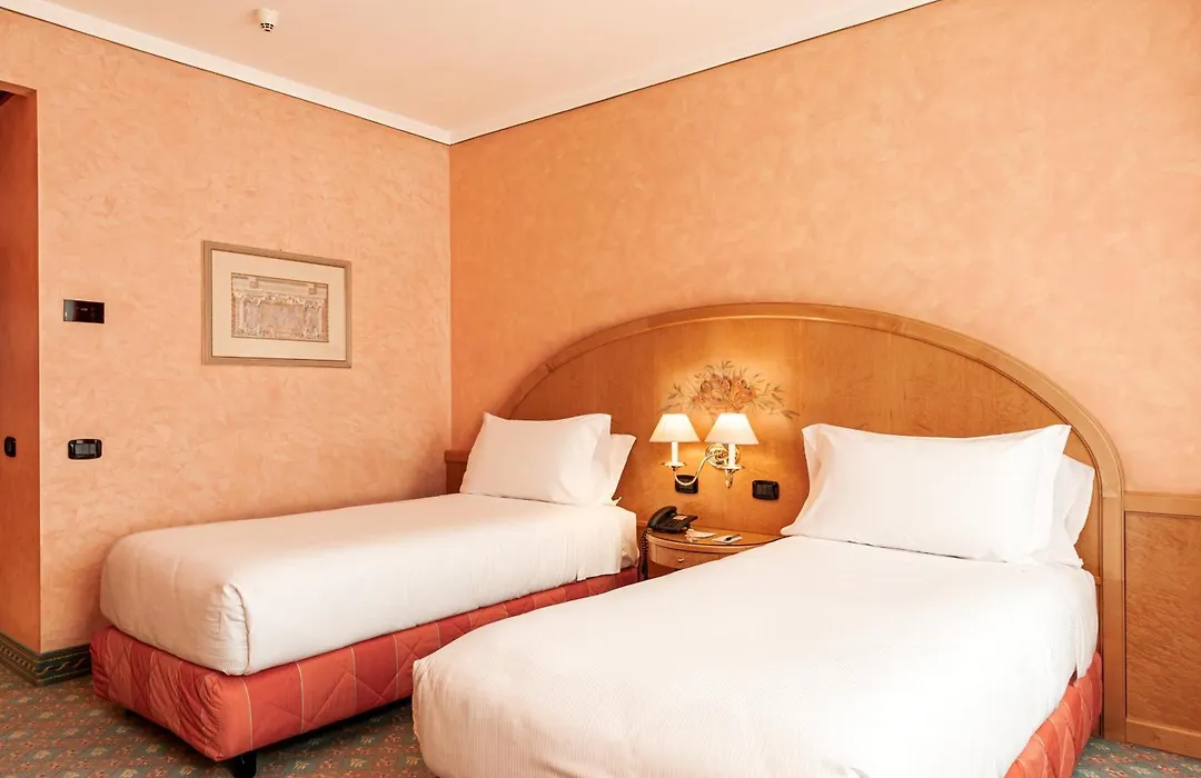 Agora' Palace Hotel-1