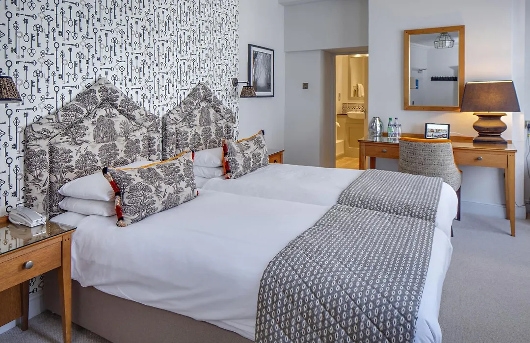 The Maids Head Hotel-1