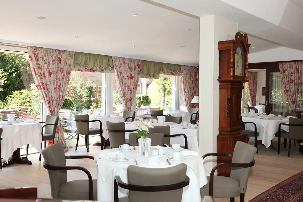 Hotel Wilhelm Busch-1