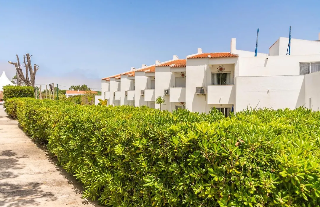 Hotel Vale Da Telha-1