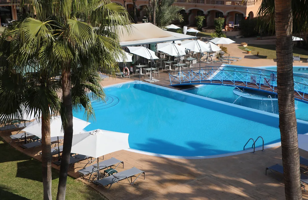 Mon Port Hotel & Spa-1