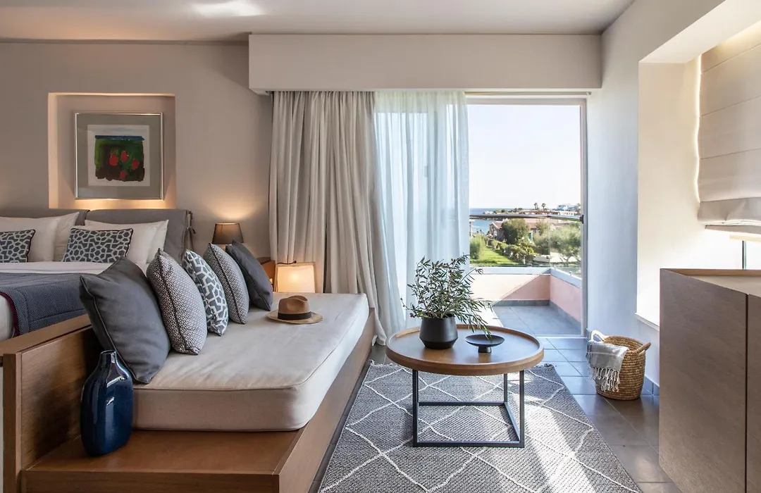 Eden Roc Resort-1