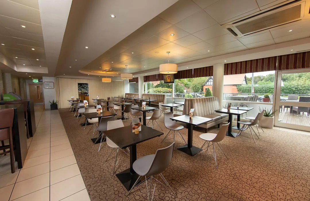 Holiday Inn Express, Chester Racecourse By Ihg-1