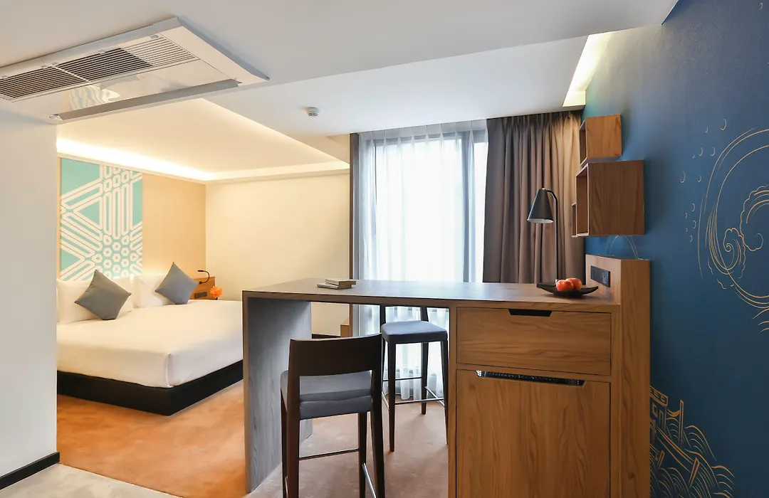 Rakyim Siam - Sukhumvit 15-1