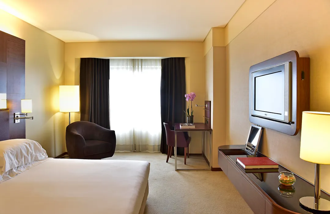 Porto Palacio Hotel By The Editory-1