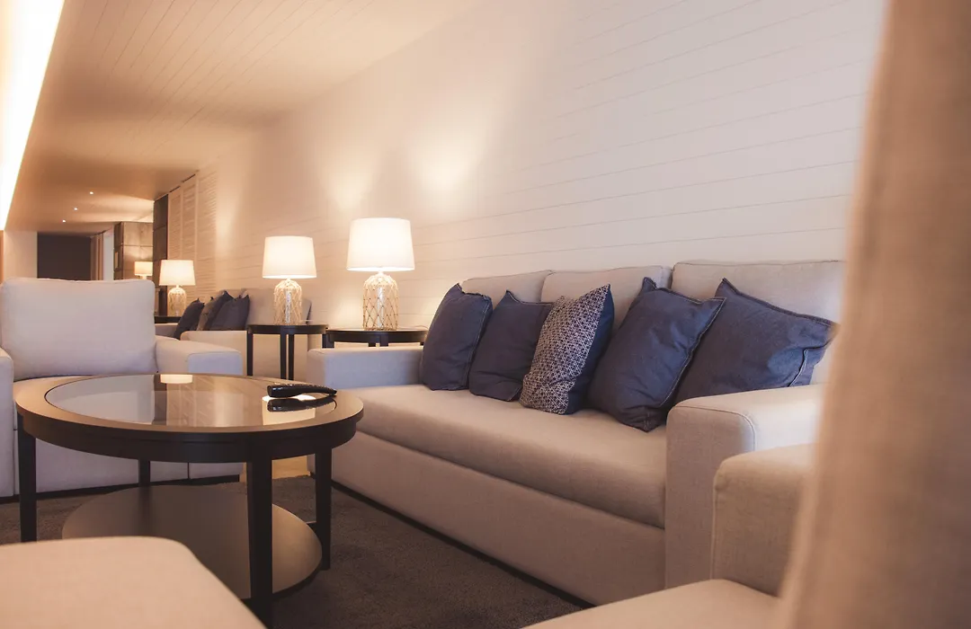 Hotel Gaivota Azores-1