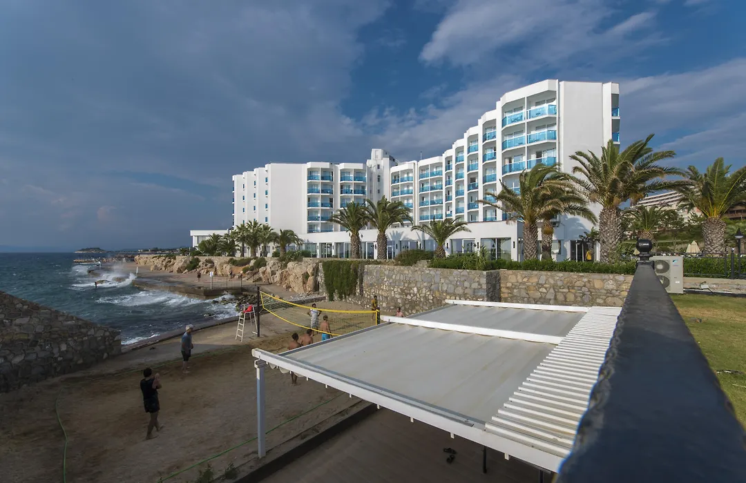 Le Bleu Hotel&Resort Kusadasi-1