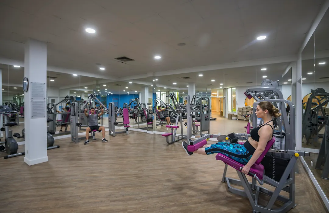 Leonardo Plaza Cypria Maris Beach Hotel & Spa (Adults Only)-1