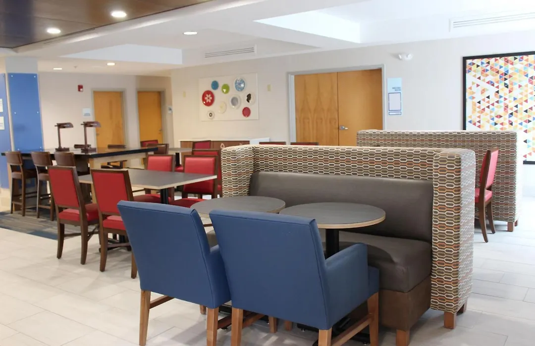 Holiday Inn Express Forest City By Ihg-1