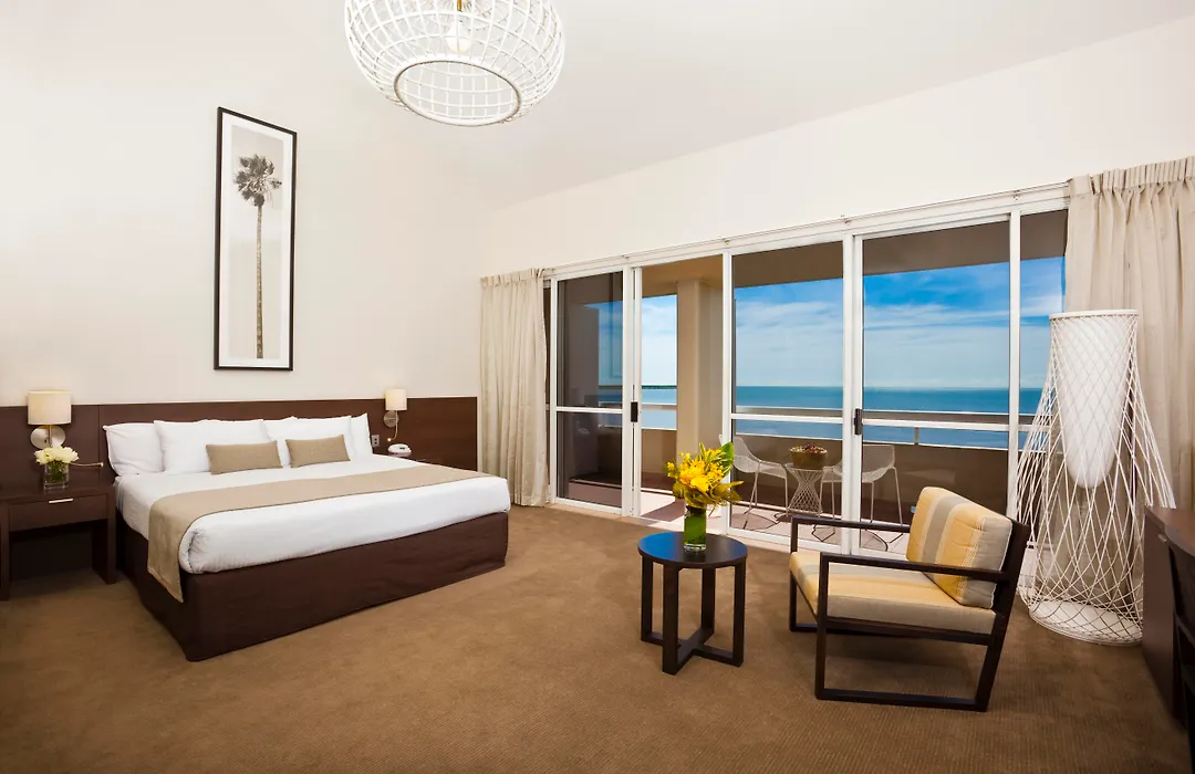 Cairns Harbourside Hotel-1