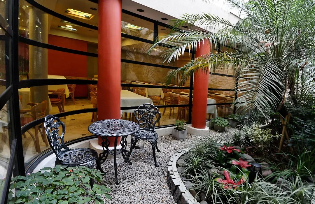 Sarmiento Palace Hotel-1