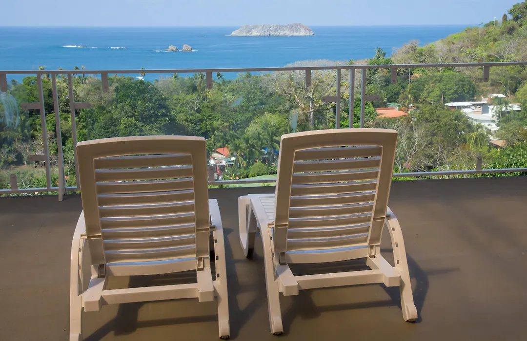 El Faro Containers Beach Hotel-1