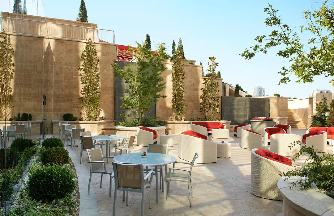 Fairmont Baku, Flame Towers-1