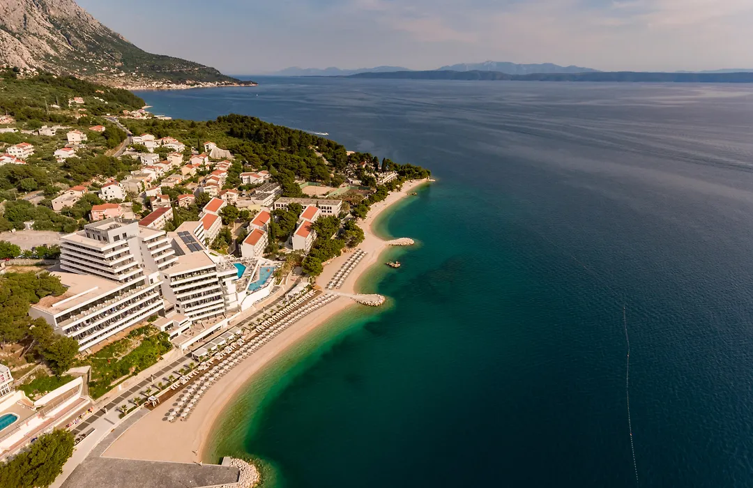 Medora Auri Family Beach Resort-1