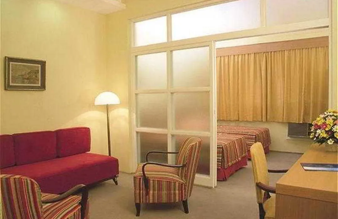 Hotel Rio Lancaster-1