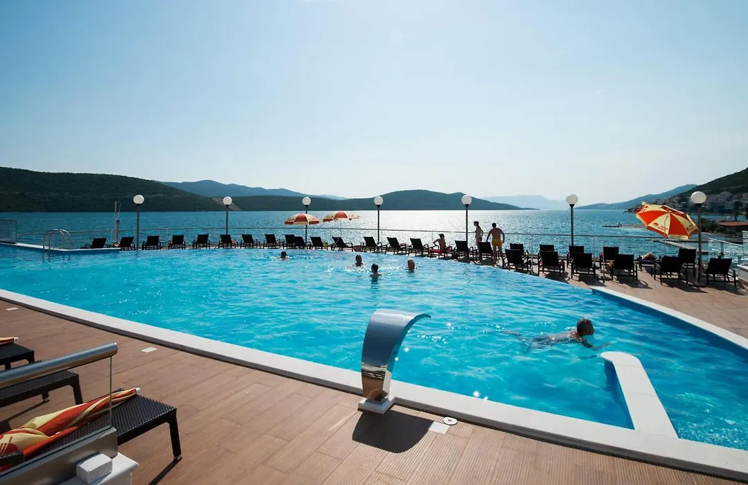 Hotel Sunce Neum-1