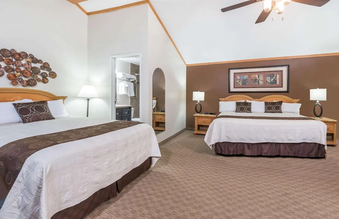 Super 8 By Wyndham Deadwood Black Hills Area-1