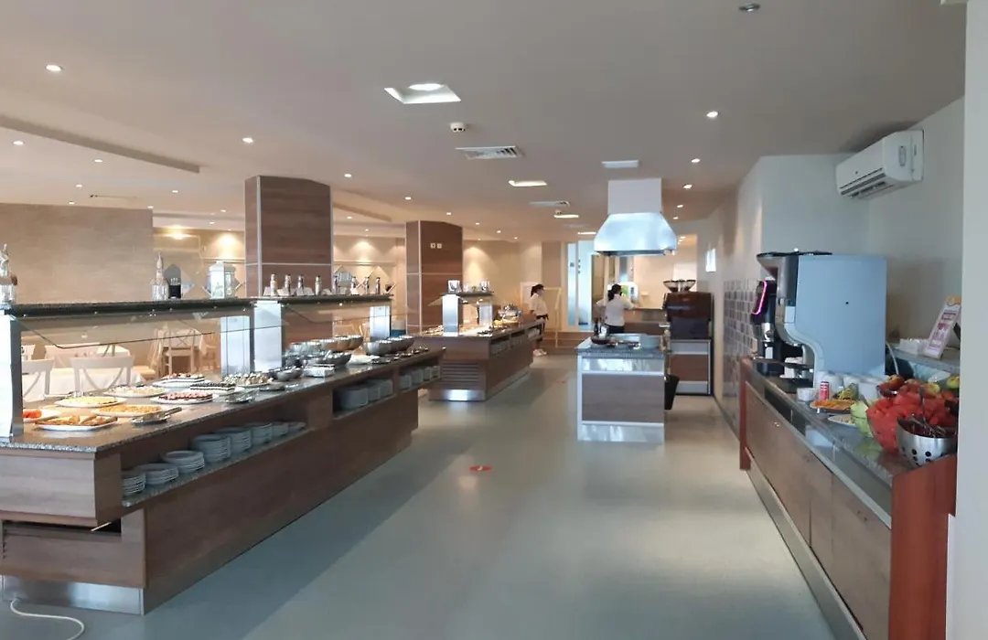 Sineva Beach Hotel-1