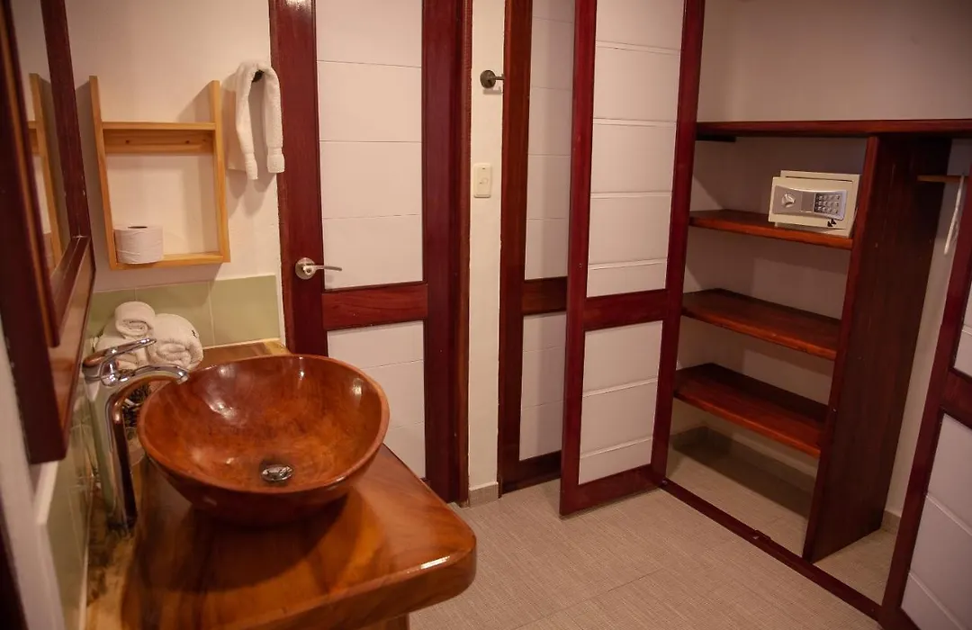 Hotel Punta Faro-1