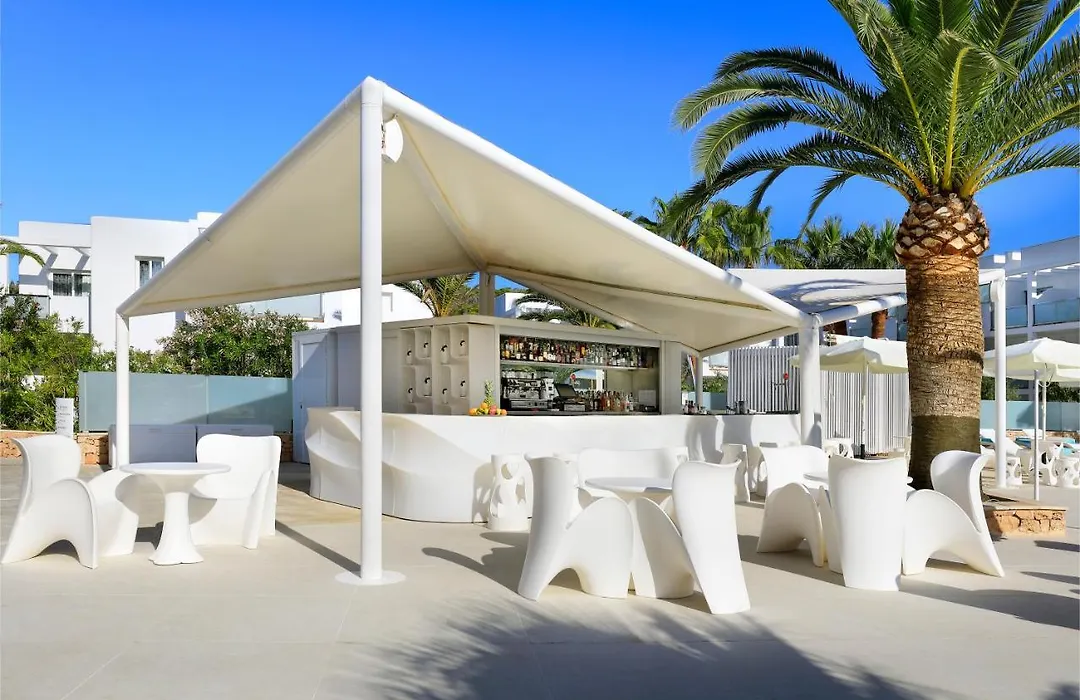 Blanco Hotel Formentera-1
