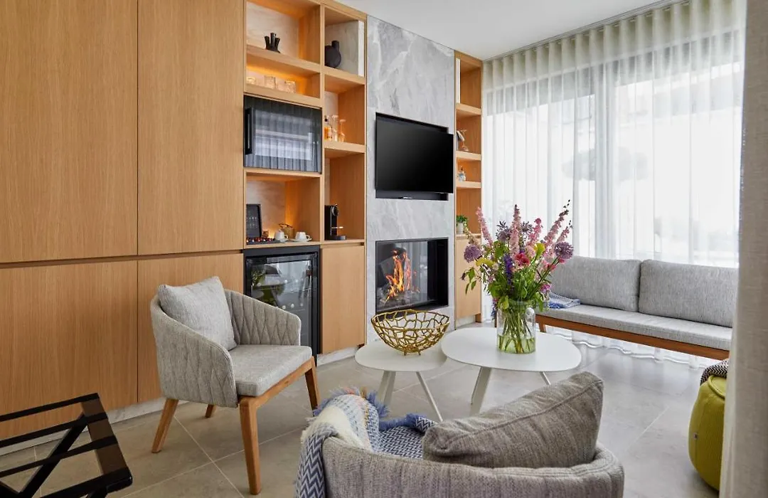 Abc Hotel-1