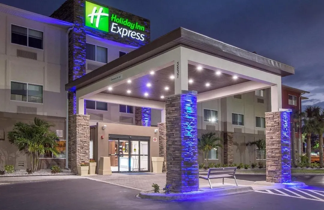 Holiday Inn Express - Naples South - I-75 By Ihg-1
