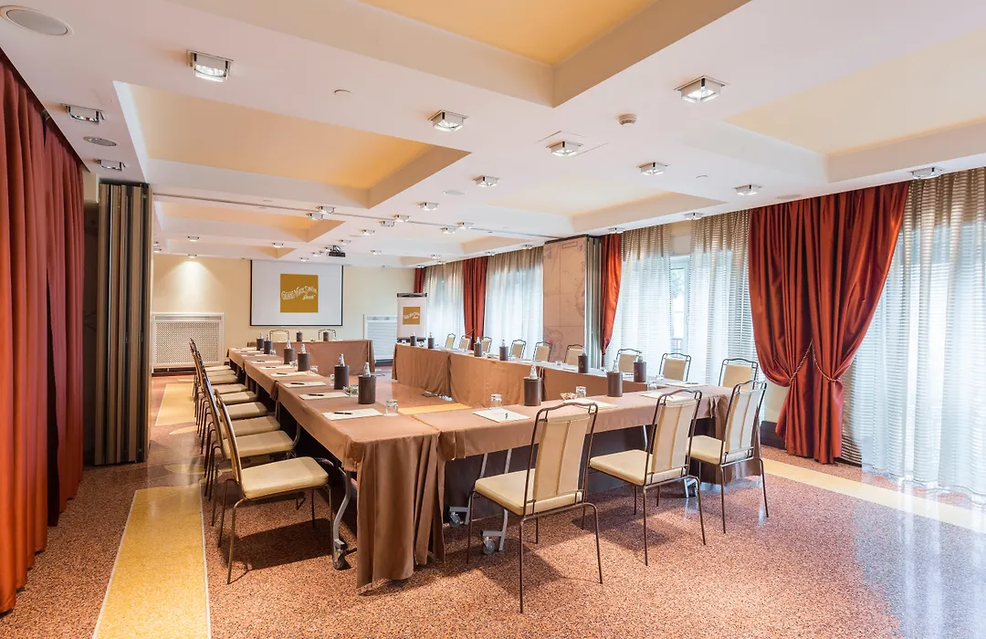 Grand Hotel Savoia-1